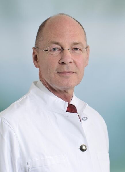 Doctor Rheumatologist Dániel