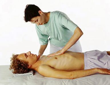 Massage for thoracic osteochondrosis to reduce pain and spasms
