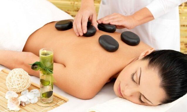 Tibetan medicine offers an effective approach to treating osteoarthritis, such as stone therapy.